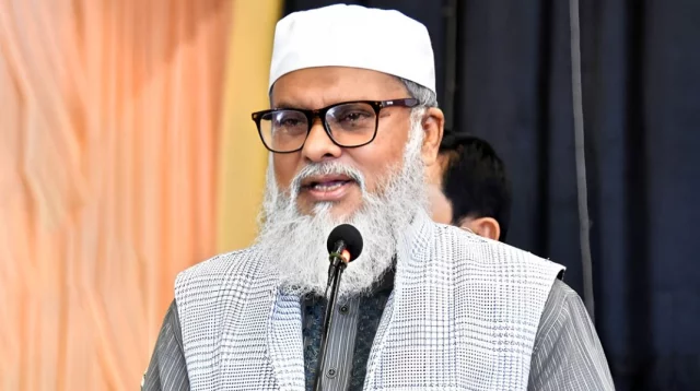 মাদ্রাসা ব্যাকগ্রাউন্ড থাকা ব্যক্তিদের রাষ্ট্র অবমূল্যায়ন করেছে গত ১৭ বছর